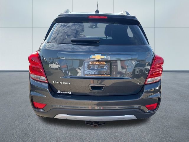 Used 2017 Chevrolet Trax LT w/ Sun & Sound Package AWD/4WD video 3