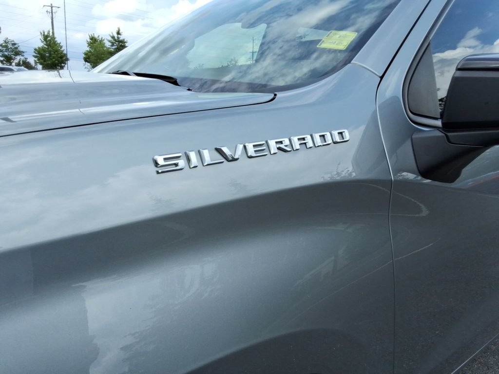 Certified 2024 Chevrolet Silverado 1500 RST AWD/4WD image 11