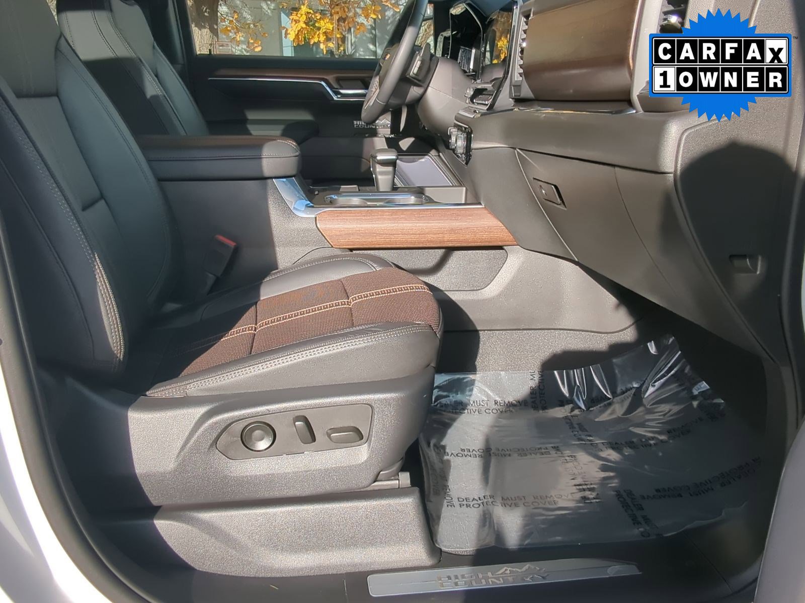 Used 2023 Chevrolet Silverado 1500 High Country w/ Technology Package image 28