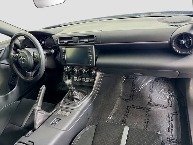 Certified 2025 Toyota GR86 Premium RWD image 25