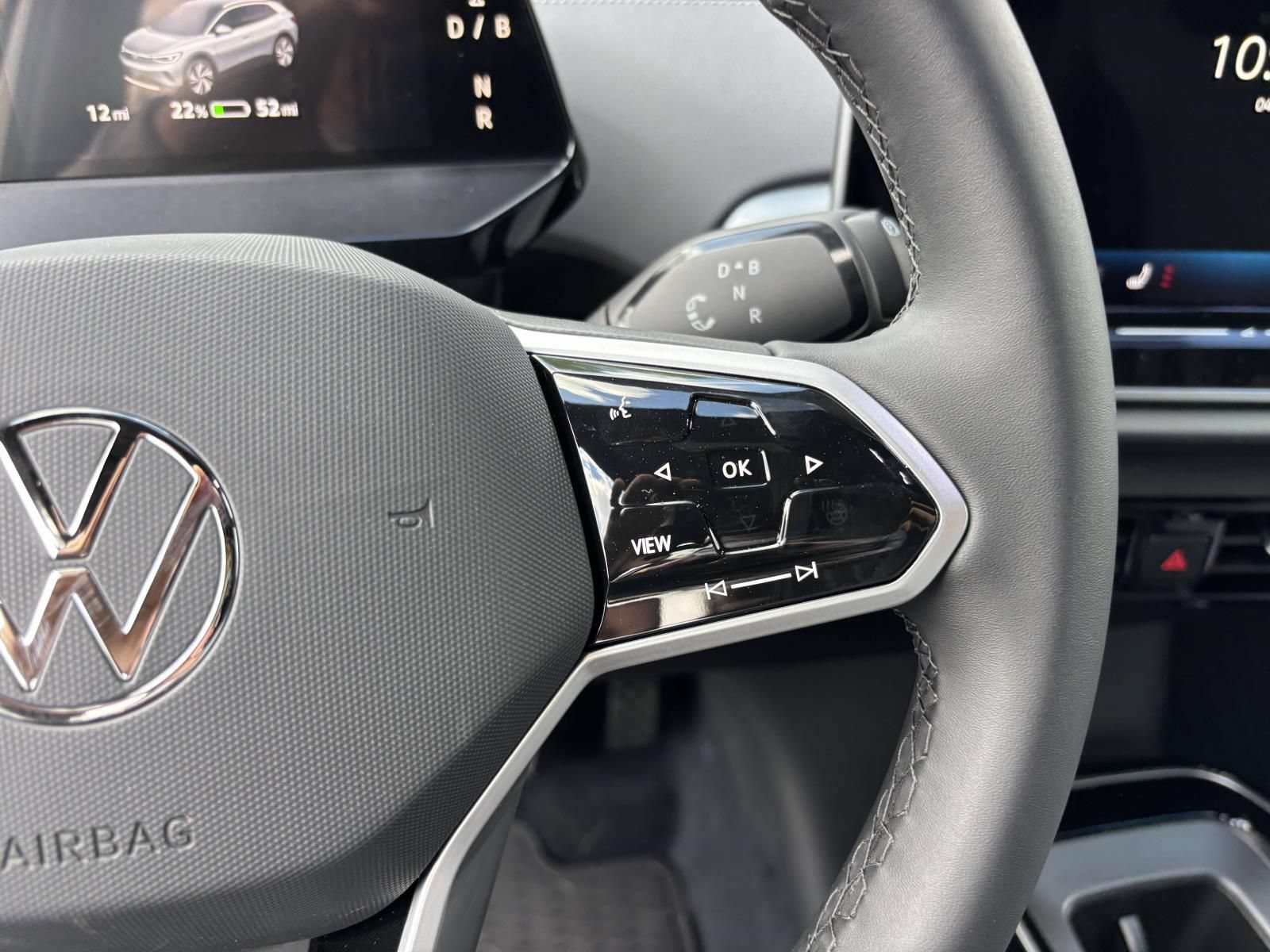 New 2026 Volkswagen ID.4 Pro AWD/4WD image 18