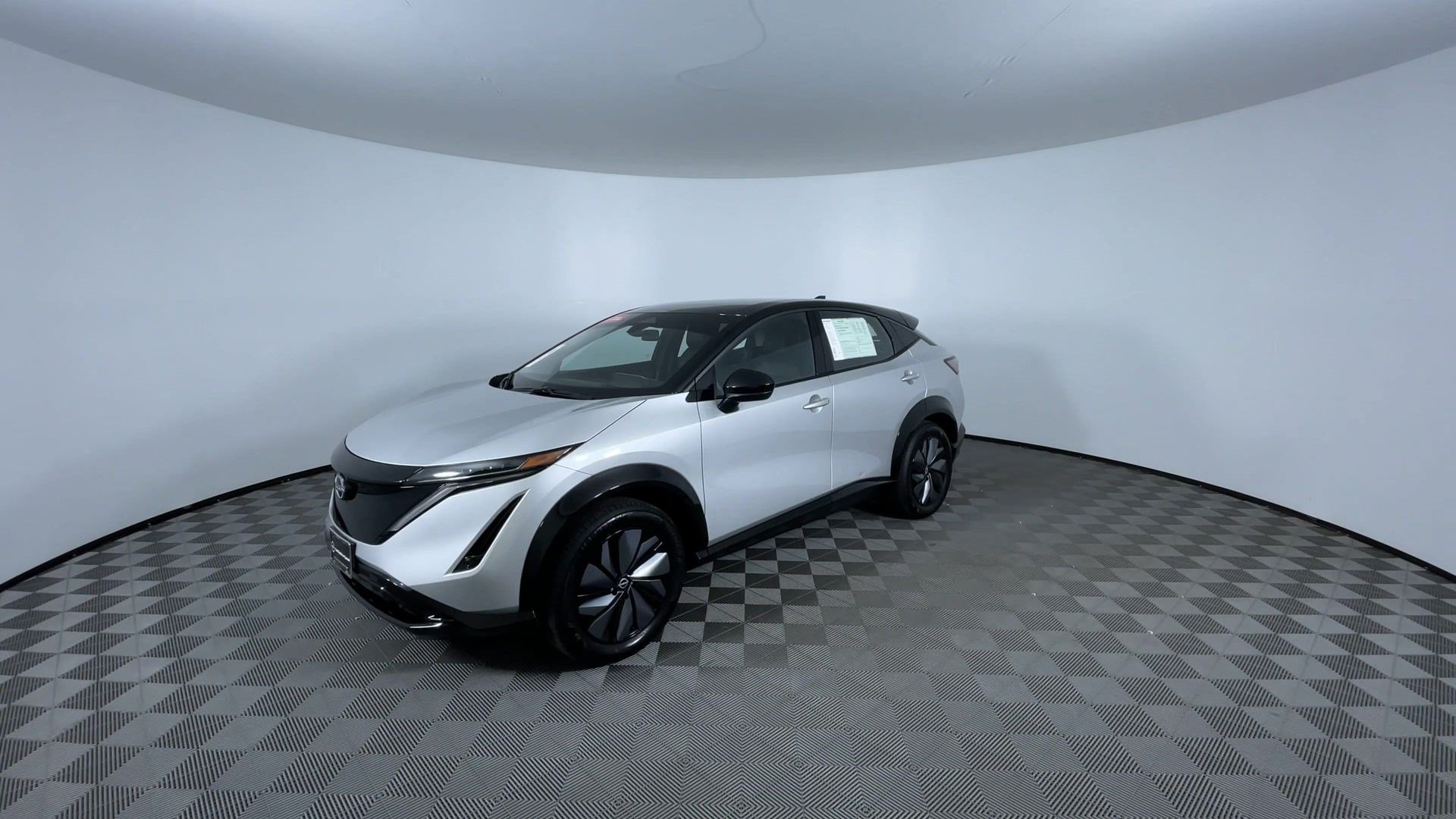 Certified 2023 Nissan Ariya AWD image 4