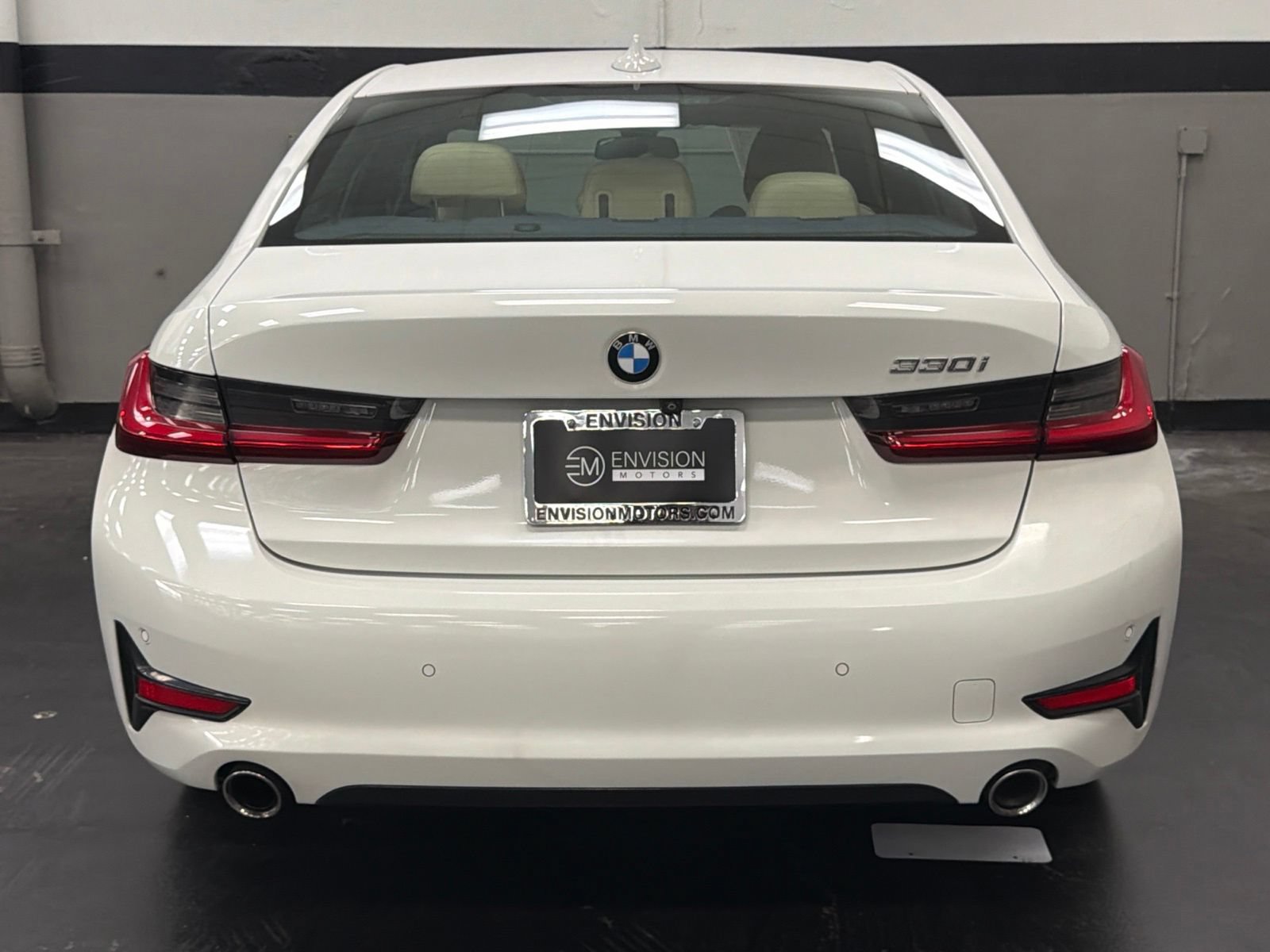 Used 2021 BMW 330i Sedan w/ Convenience Package RWD image 11