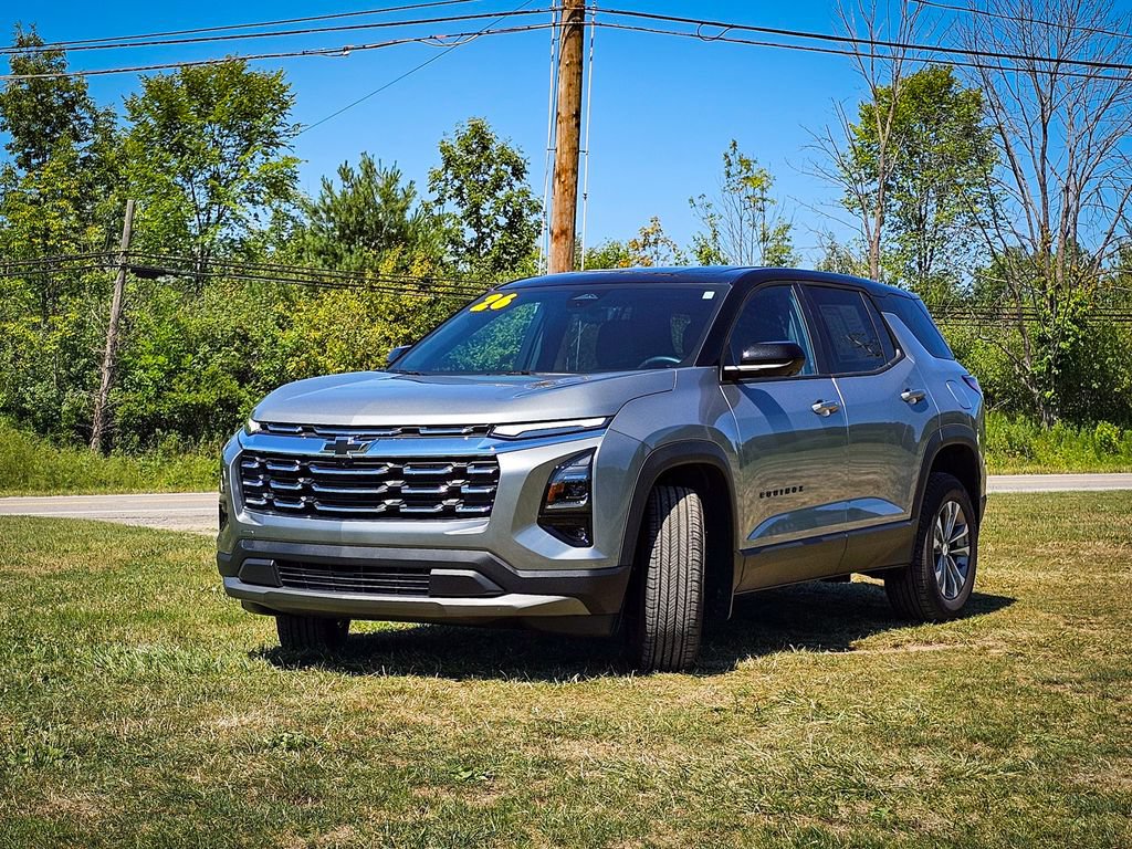 Used 2026 Chevrolet Equinox LT w/ Convenience Package II AWD/4WD image 8