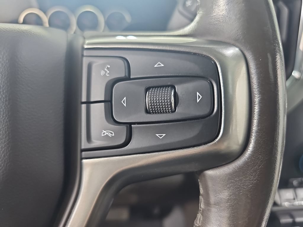Certified 2022 Chevrolet Silverado 1500 LTZ w/ LTZ Premium Package AWD/4WD image 23