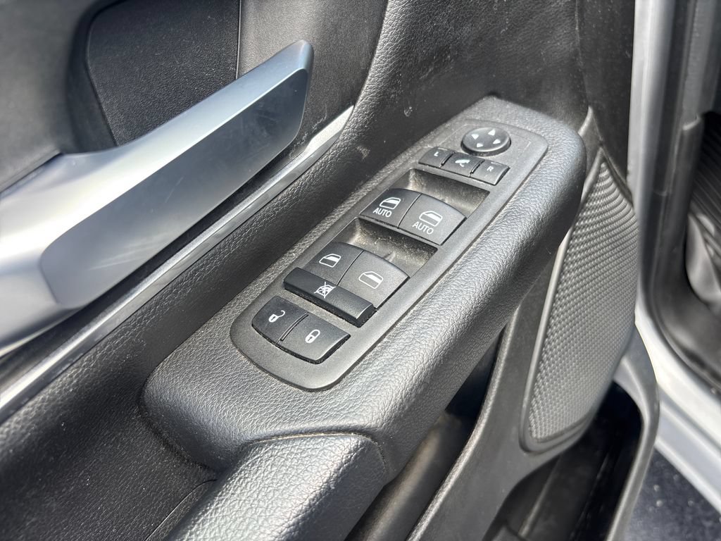 Used 2022 RAM 1500 Big Horn AWD/4WD image 17