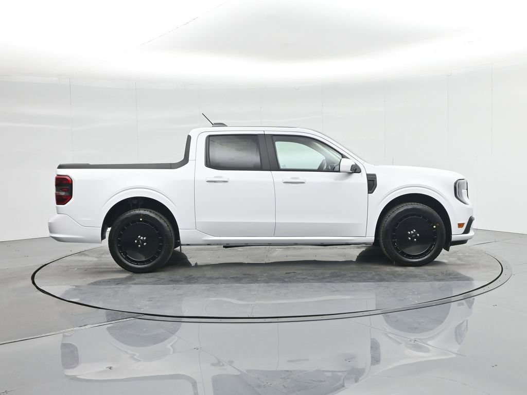 New 2025 Ford Maverick Lobo image 25