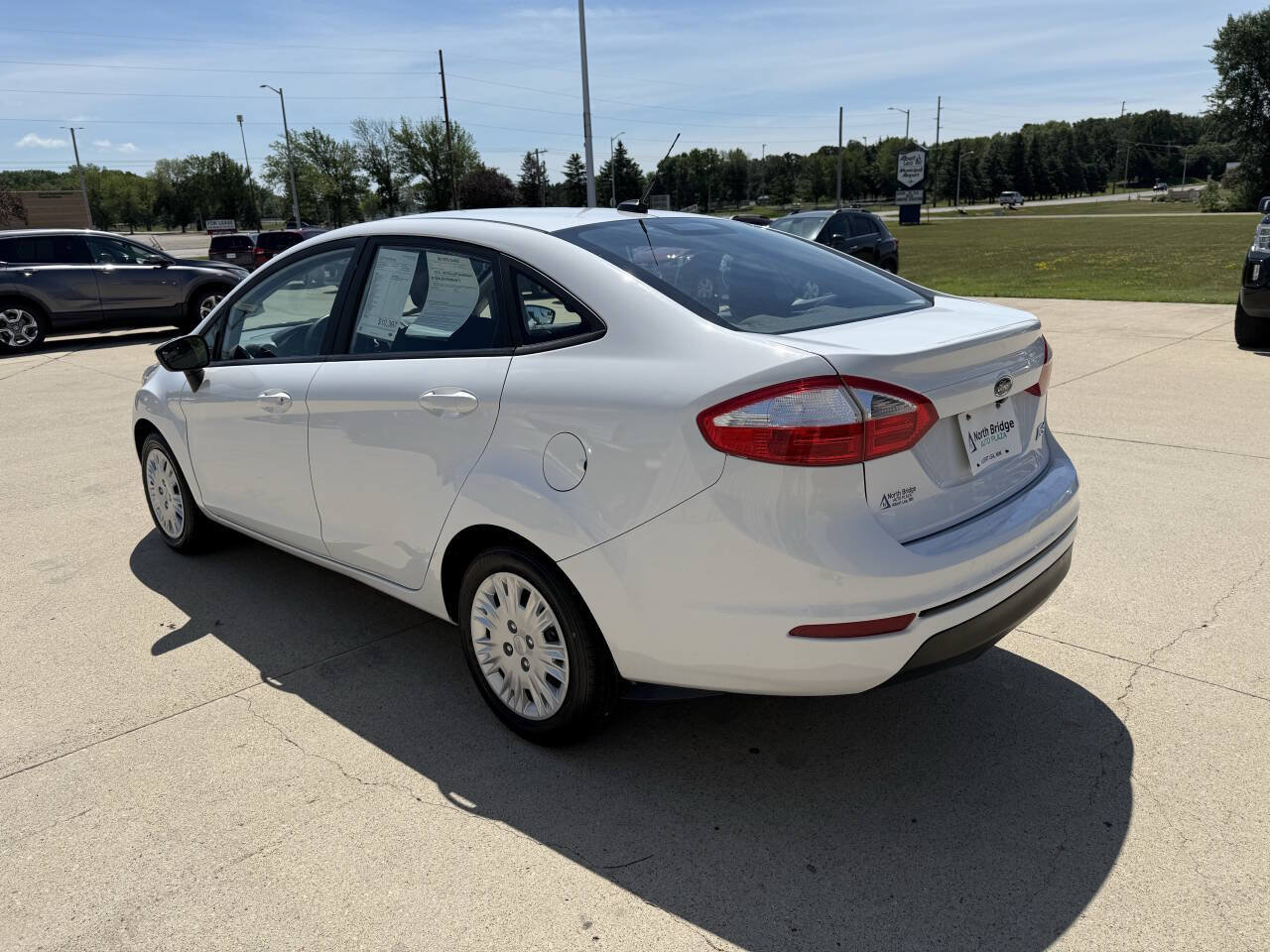 Used 2019 Ford Fiesta S FWD image 3