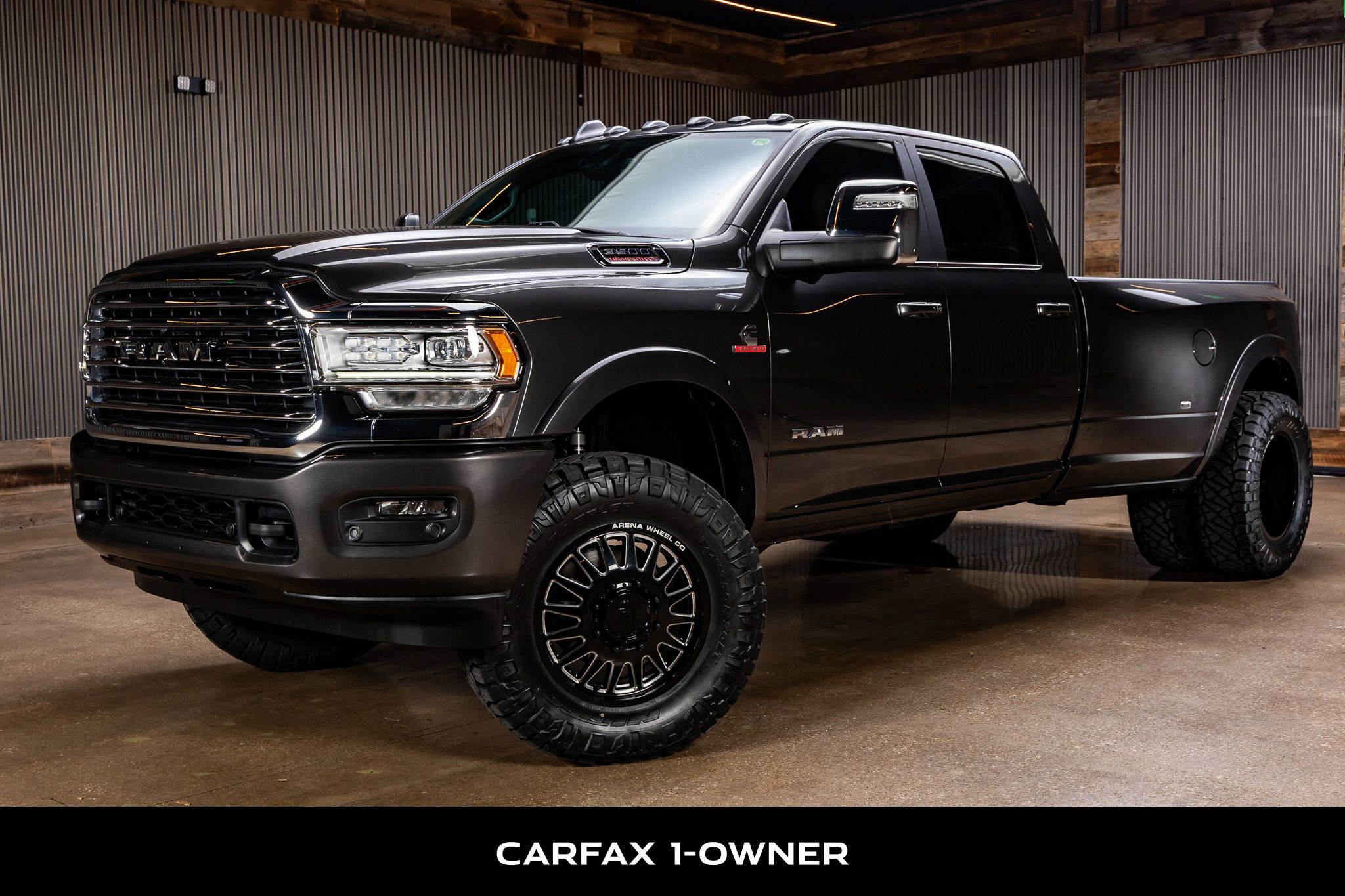 Used 2024 RAM 3500 Limited w/ Towing Technology Group image 5