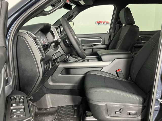 New 2026 RAM 3500 Big Horn AWD/4WD image 24