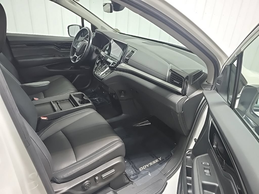 Used 2022 Honda Odyssey Touring image 16