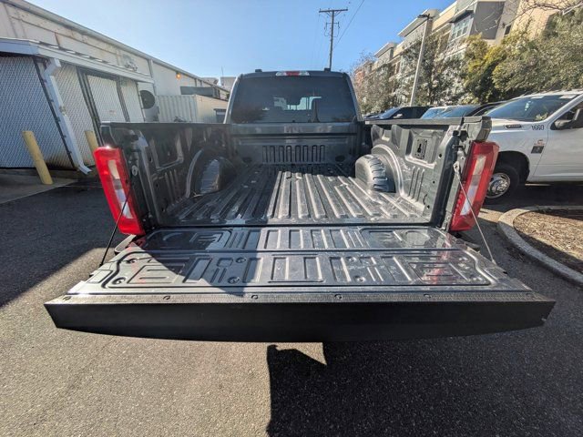 Used 2023 Ford F250 XLT image 11