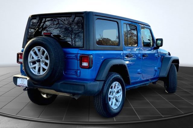 Used 2023 Jeep Wrangler Sport S AWD/4WD image 11
