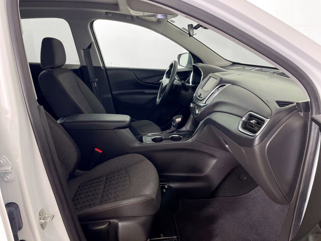 Used 2023 Chevrolet Equinox LT image 31