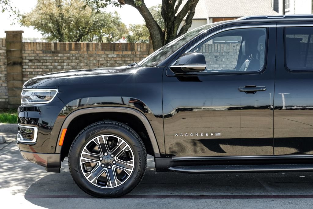 Used 2022 Jeep Wagoneer Series III image 21