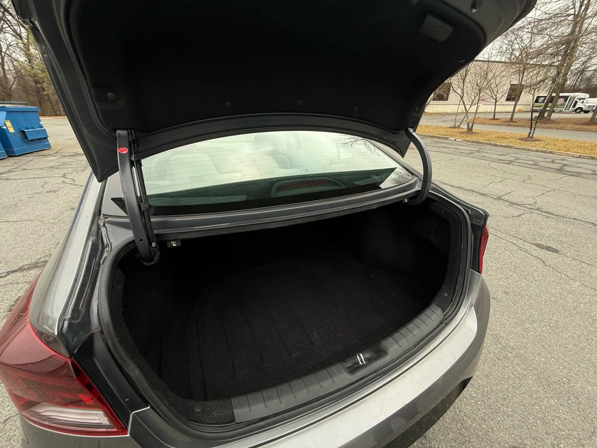 Used 2020 Hyundai Elantra SEL image 14