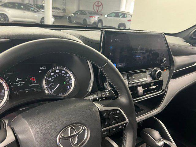 Certified 2023 Toyota Highlander XSE image 7
