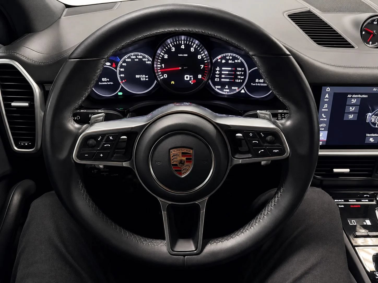 Used 2019 Porsche Cayenne S AWD/4WD image 30