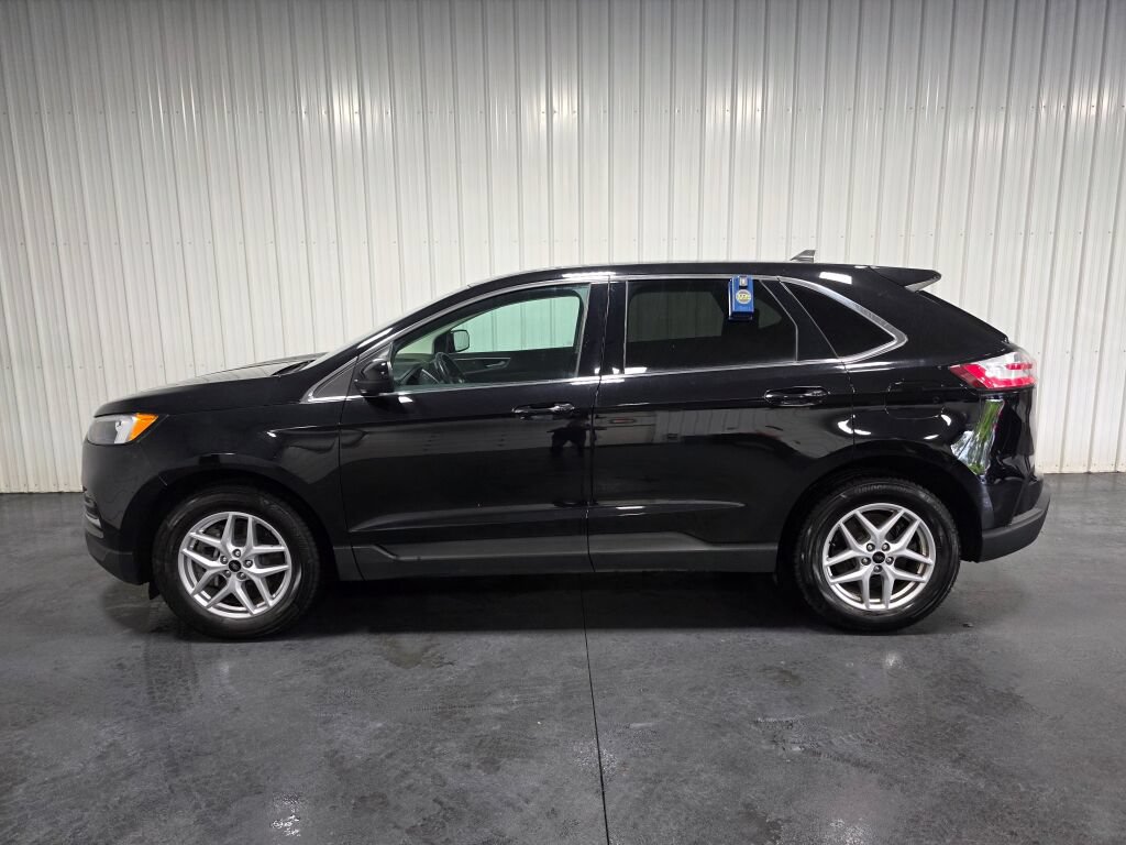 Used 2023 Ford Edge SEL AWD/4WD image 4