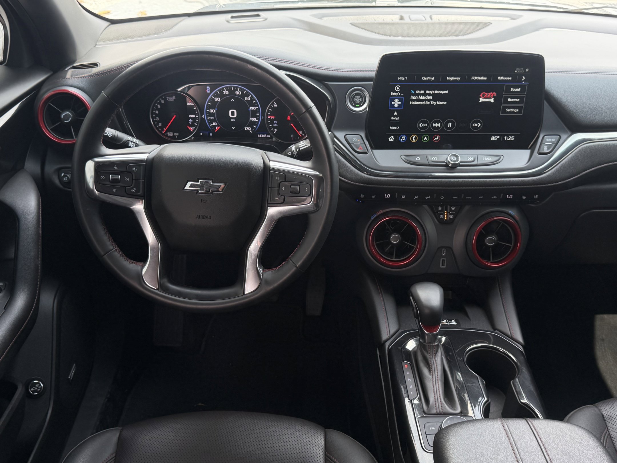 Used 2023 Chevrolet Blazer RS w/ Enhanced Convenience Package FWD image 12