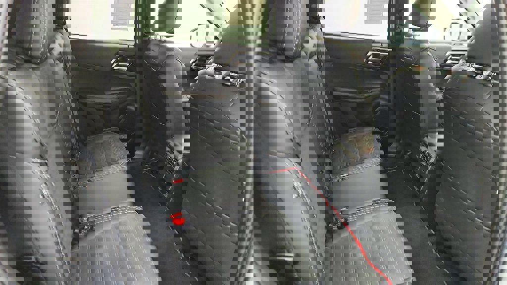 Used 2024 Mitsubishi Outlander Ralliart image 25