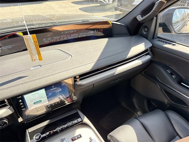 New 2025 Lincoln Navigator L Reserve w/ Jet Appearance Package image 15