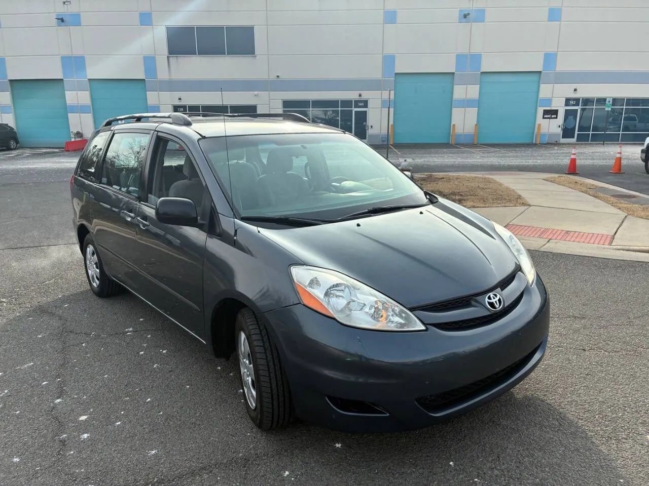 Used 2009 Toyota Sienna CE image 12