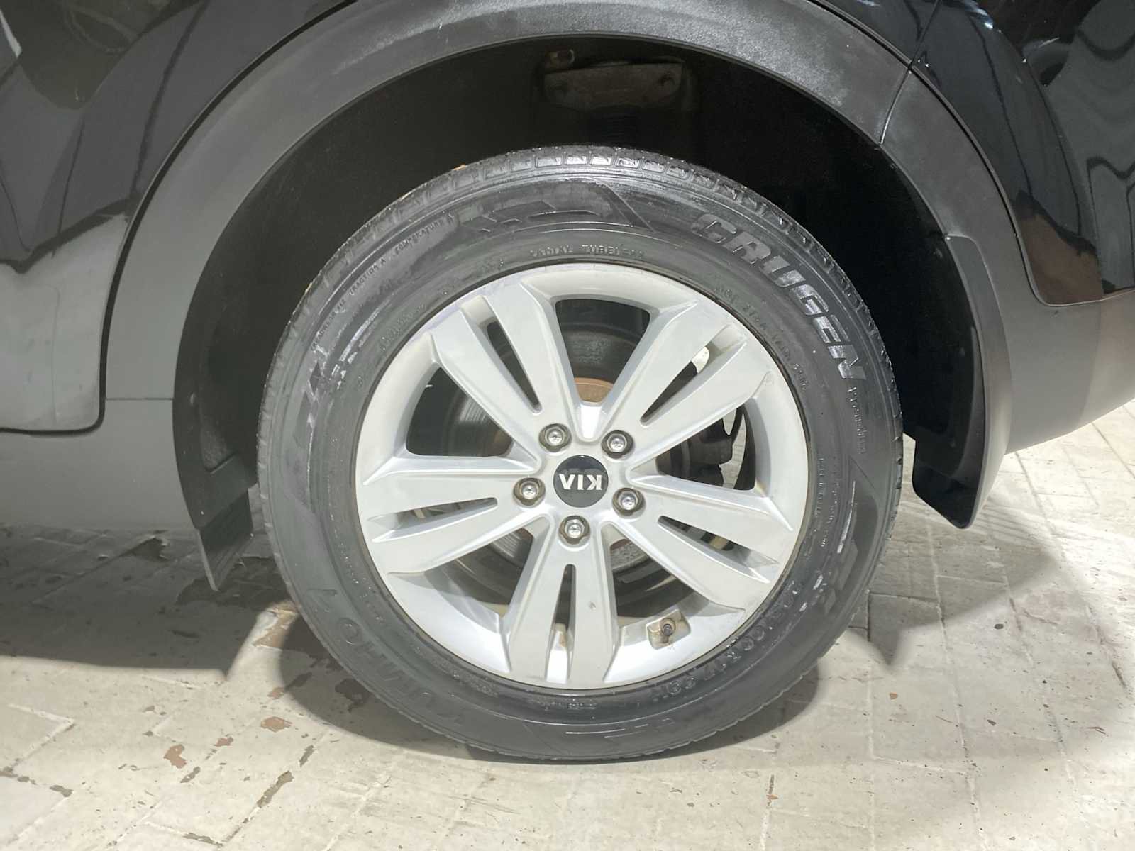 Used 2018 Kia Sportage LX w/ LX Technology Package image 8