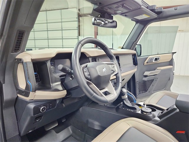 Used 2023 Ford Bronco Wildtrak image 18