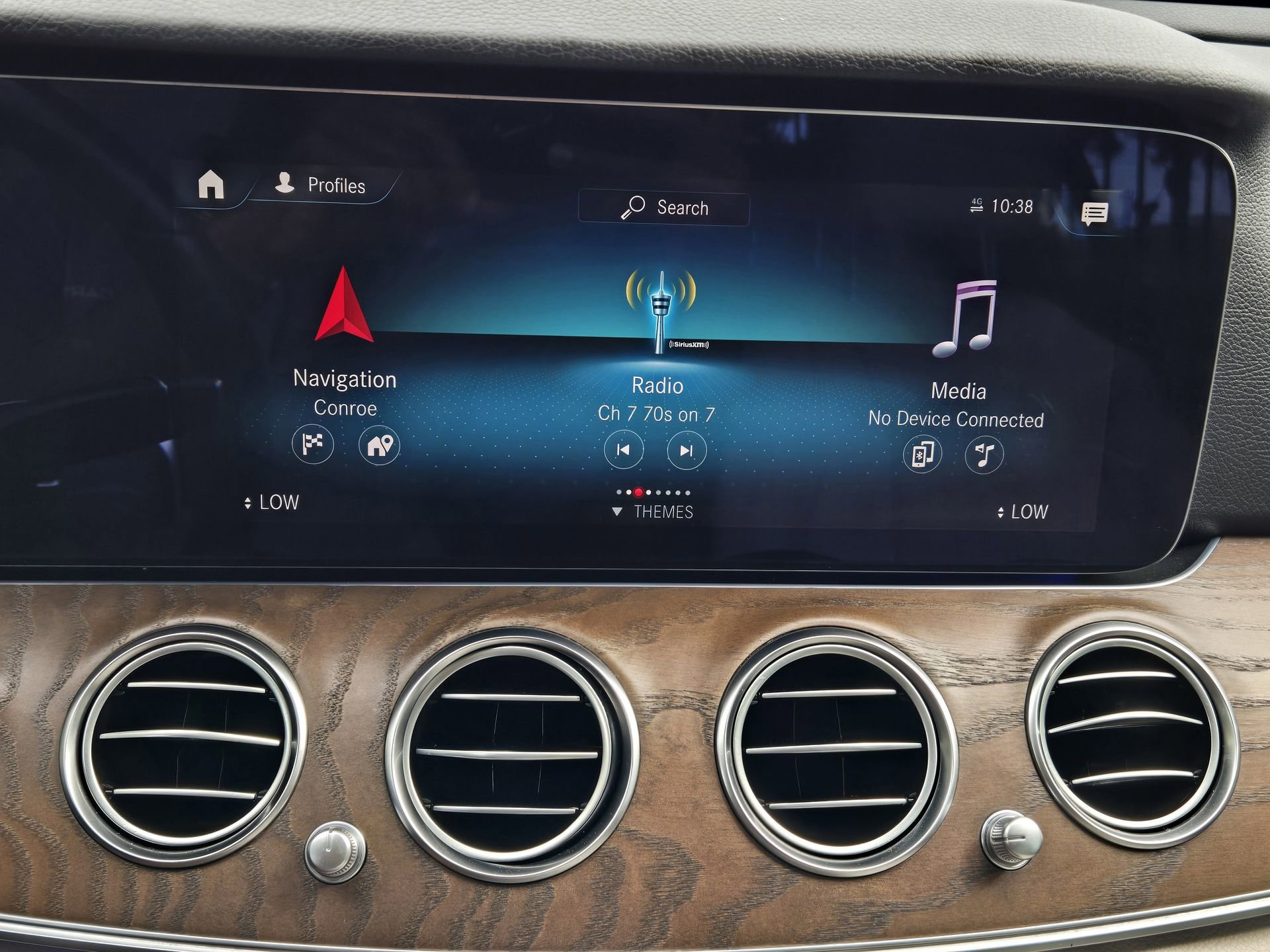Used 2021 Mercedes-Benz E 350 4MATIC Sedan image 16