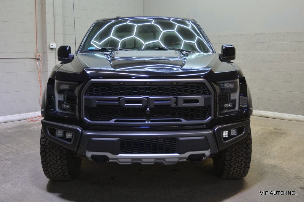 Used 2017 Ford F150 Raptor w/ Equipment Group 802A Luxury AWD/4WD image 34