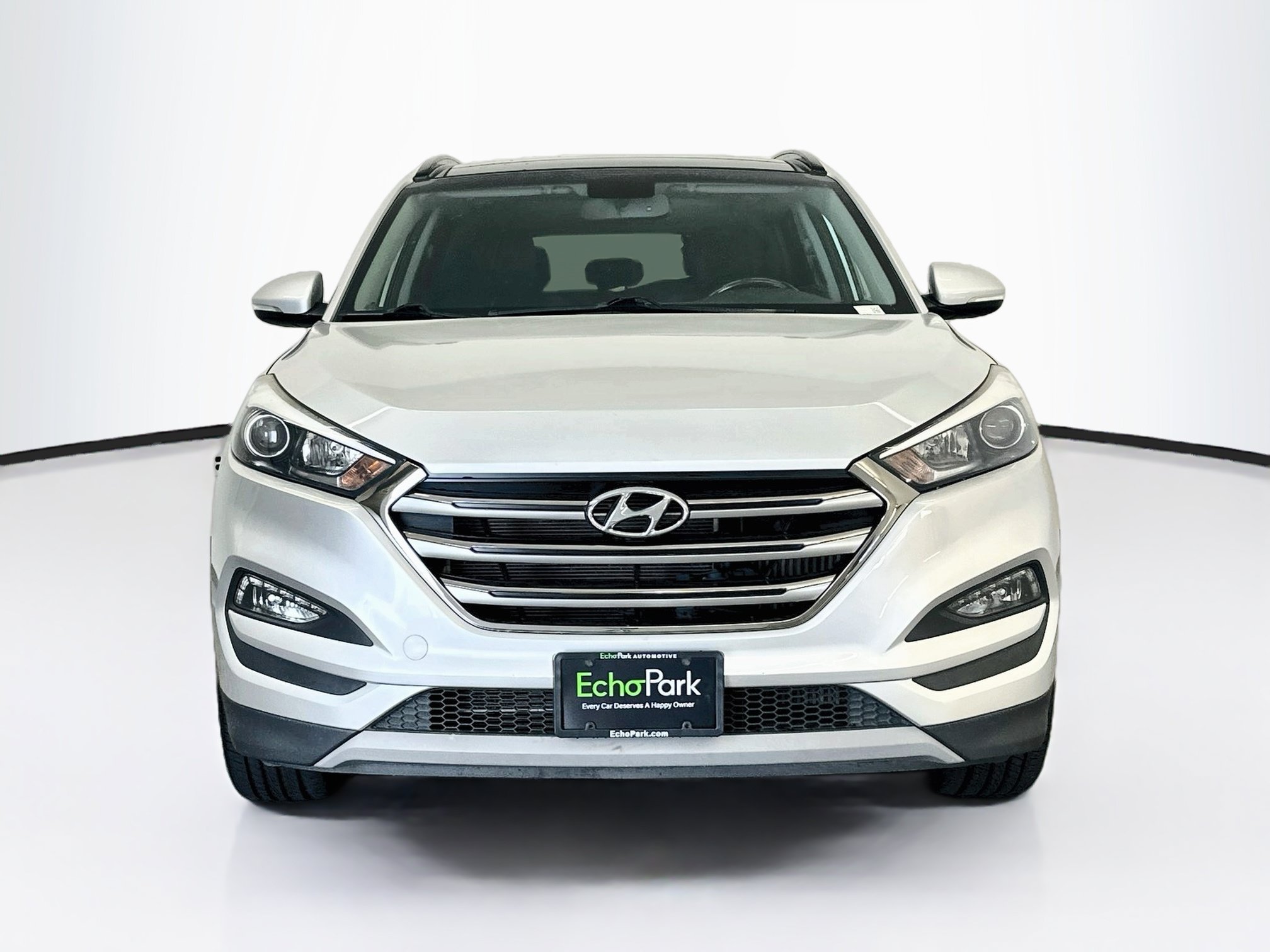 Used 2018 Hyundai Tucson Value AWD/4WD image 2