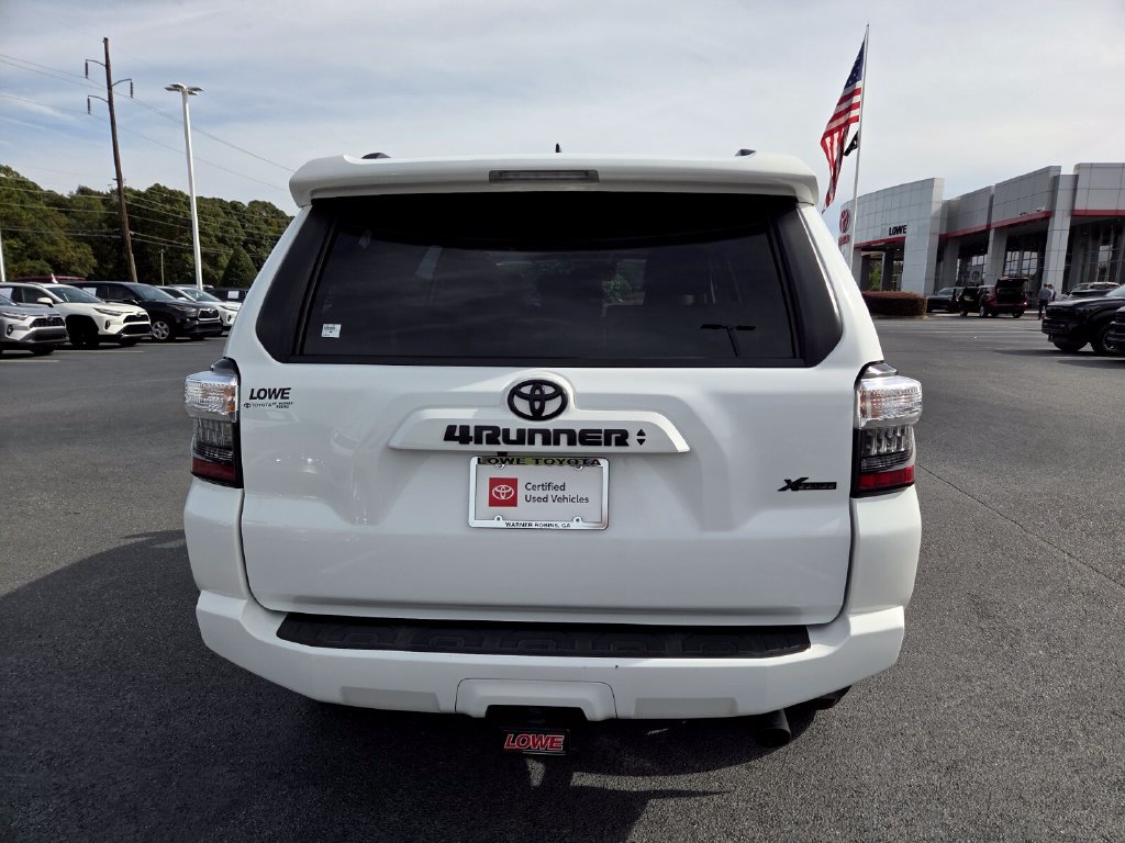 Used 2024 Toyota 4Runner SR5 Premium w/ Moonroof Package AWD/4WD image 11