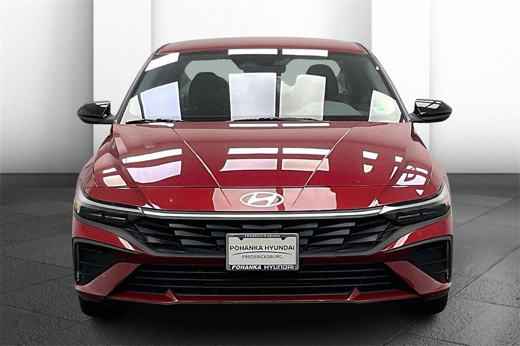 Certified 2025 Hyundai Elantra Sport video 2