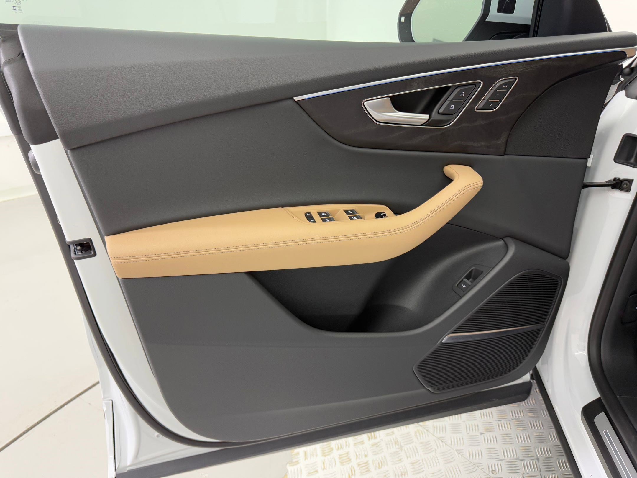 New 2026 Audi Q8 Premium Plus image 25