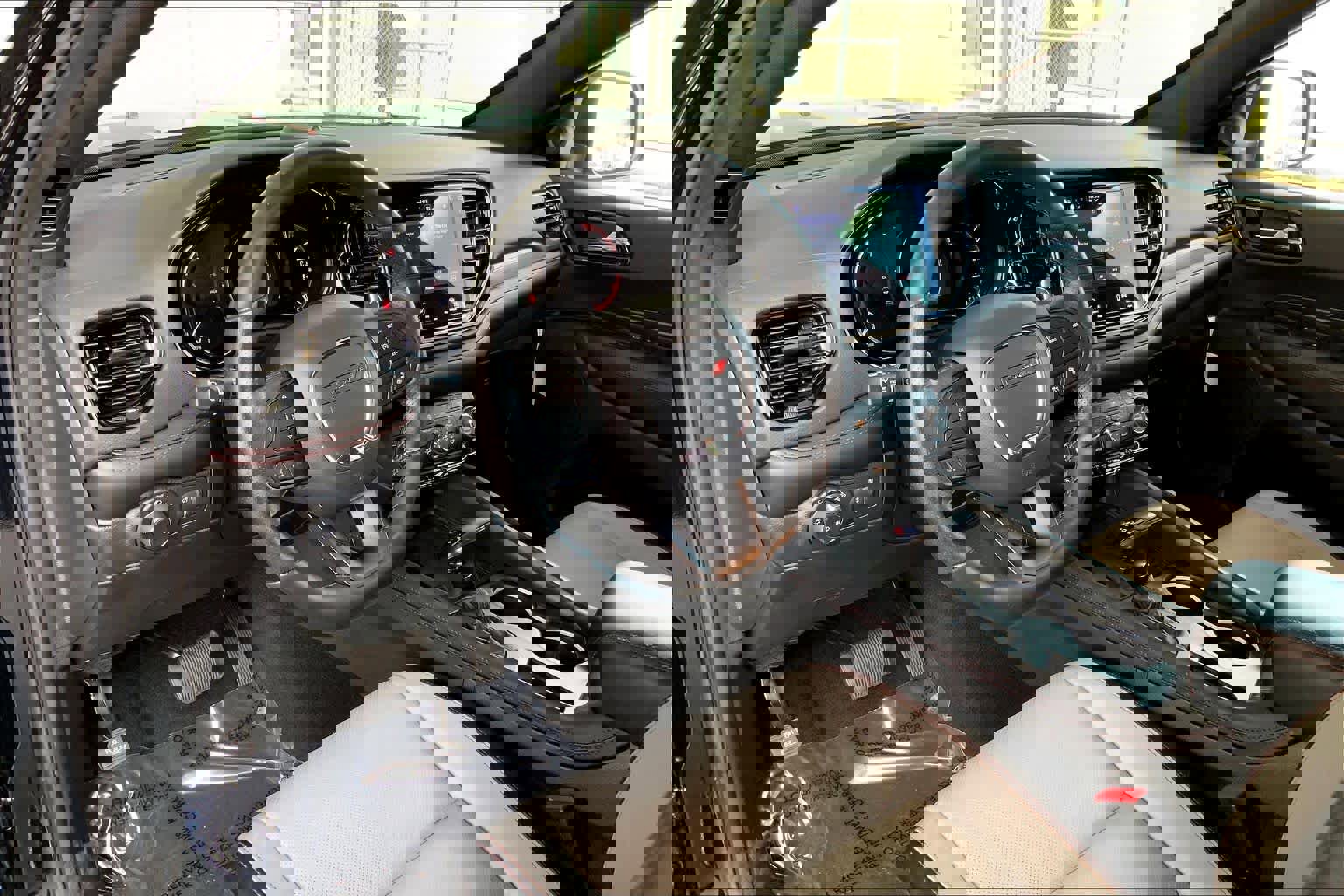 Used 2023 Dodge Durango R/T image 17