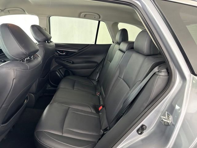 Used 2022 Subaru Outback Limited AWD/4WD image 25