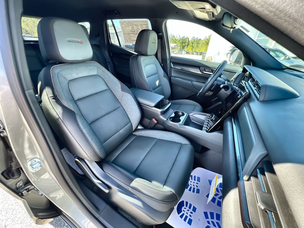 New 2026 GMC Terrain AT4 image 60