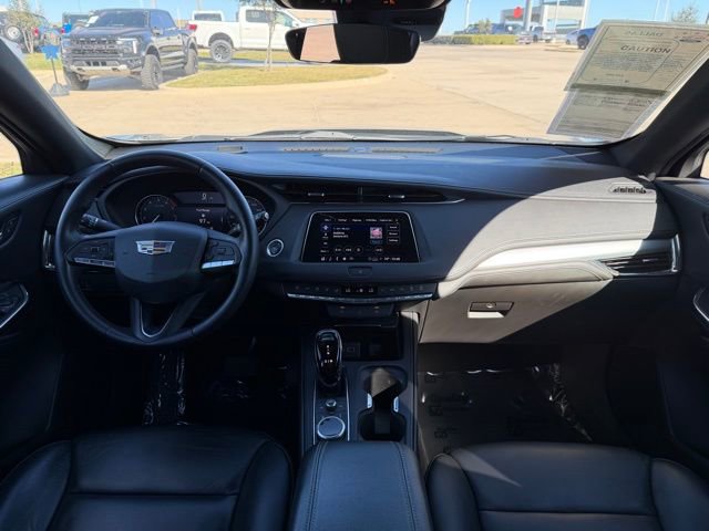 Used 2023 Cadillac XT4 Premium Luxury image 21