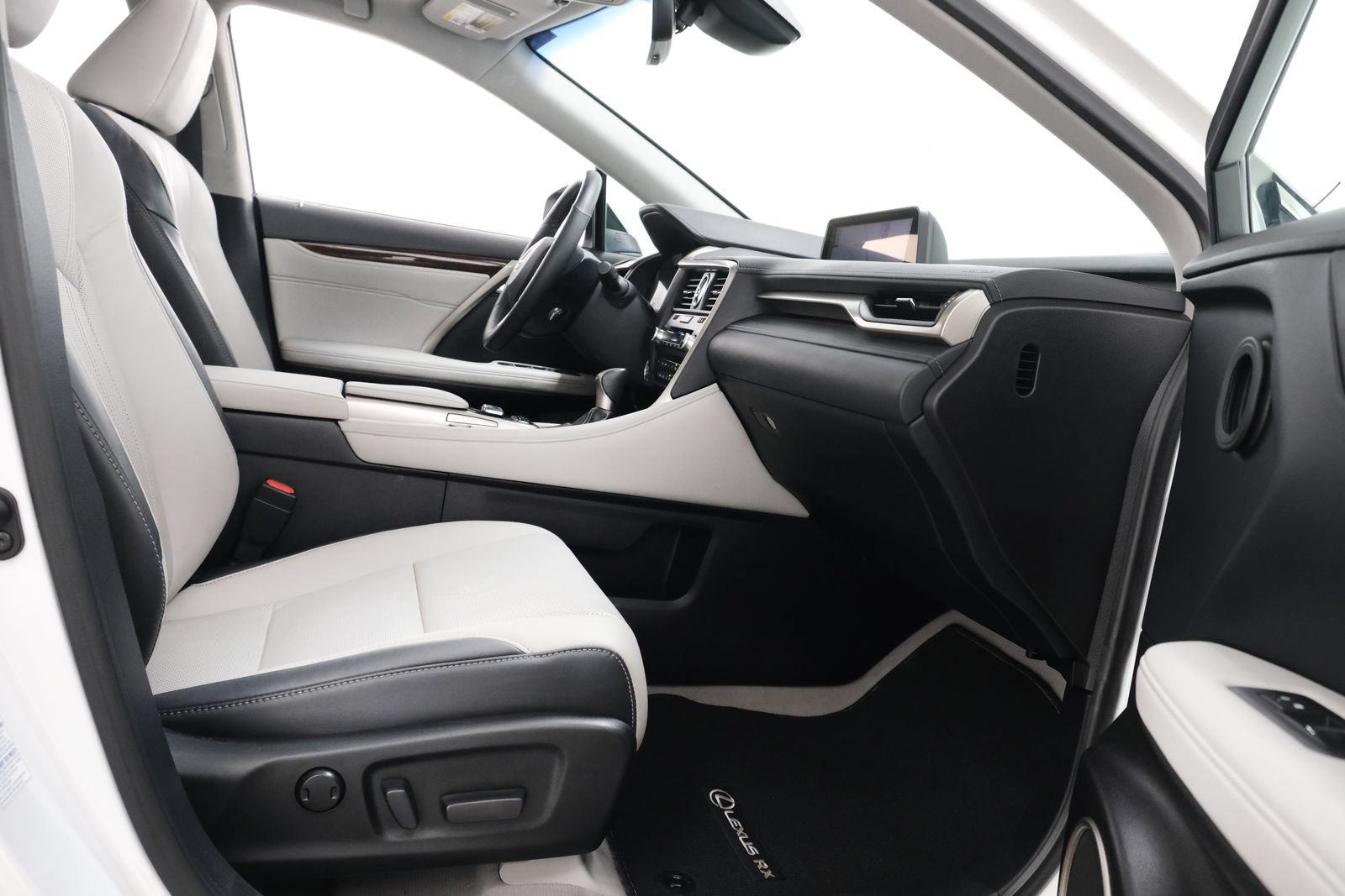 Used 2018 Lexus RX 350 AWD w/ Premium Package image 41