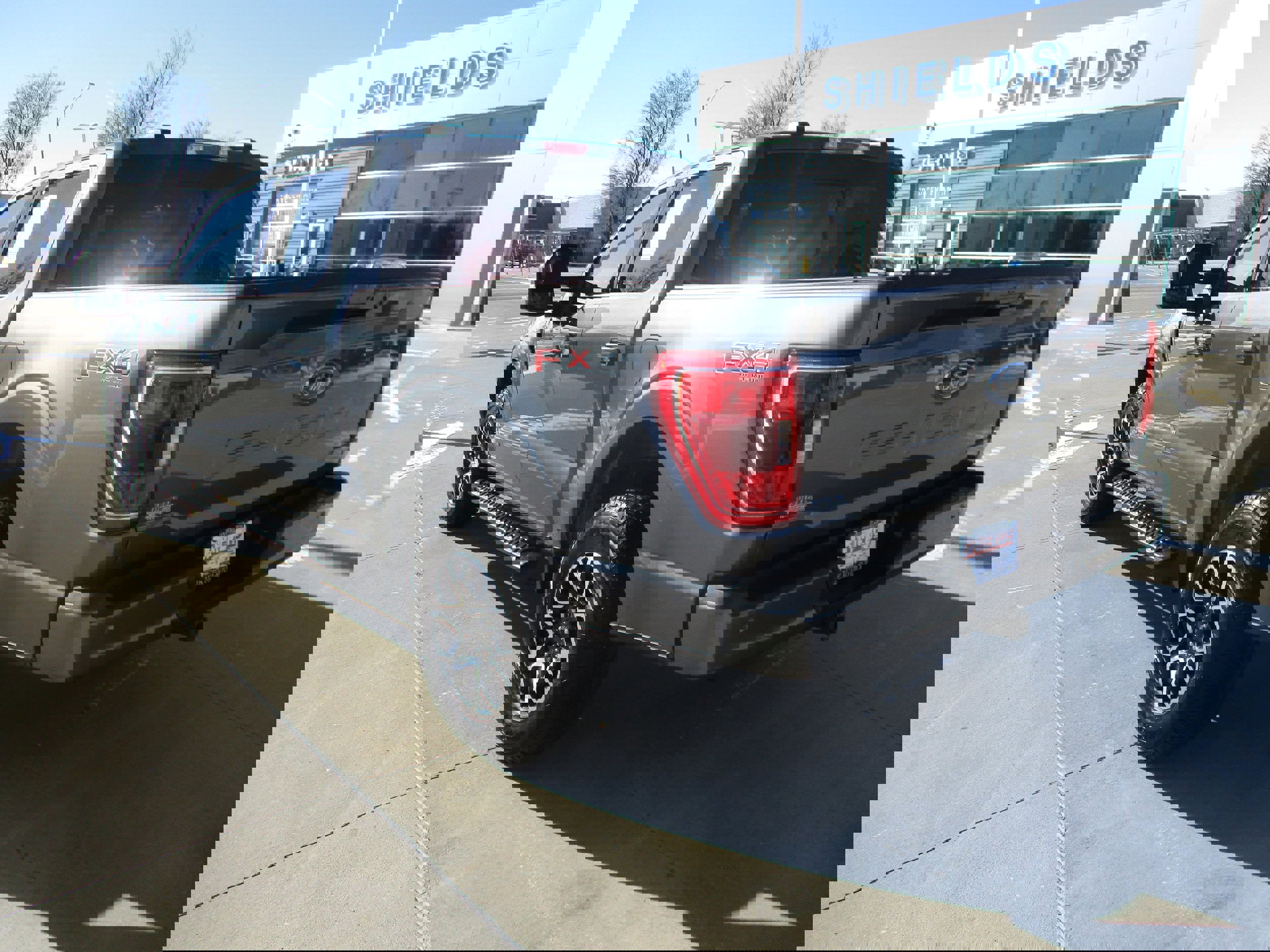 Used 2023 Ford F150 XLT w/ Equipment Group 302A High image 4