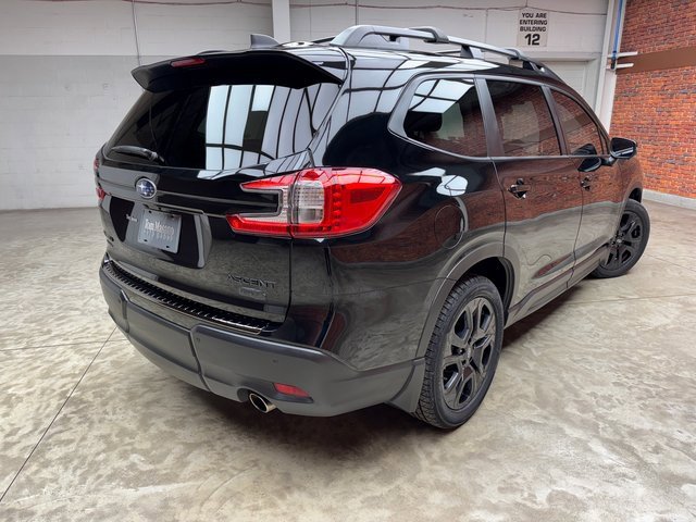 Used 2023 Subaru Ascent Onyx Edition Limited image 5