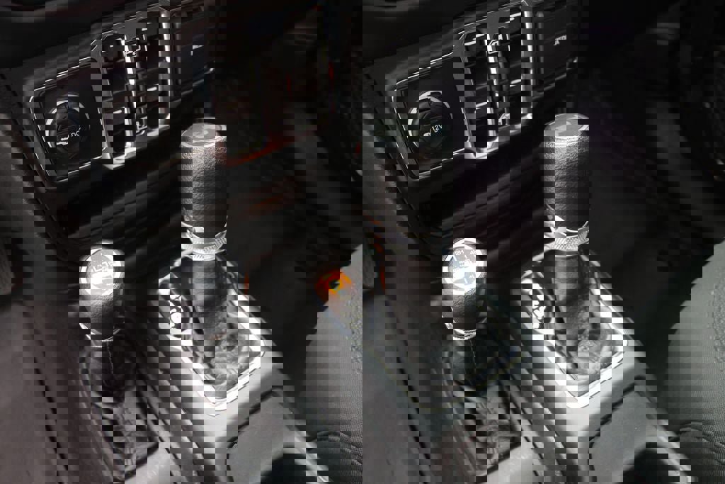 Used 2023 Jeep Wrangler Unlimited w/ Cold Weather Group image 23