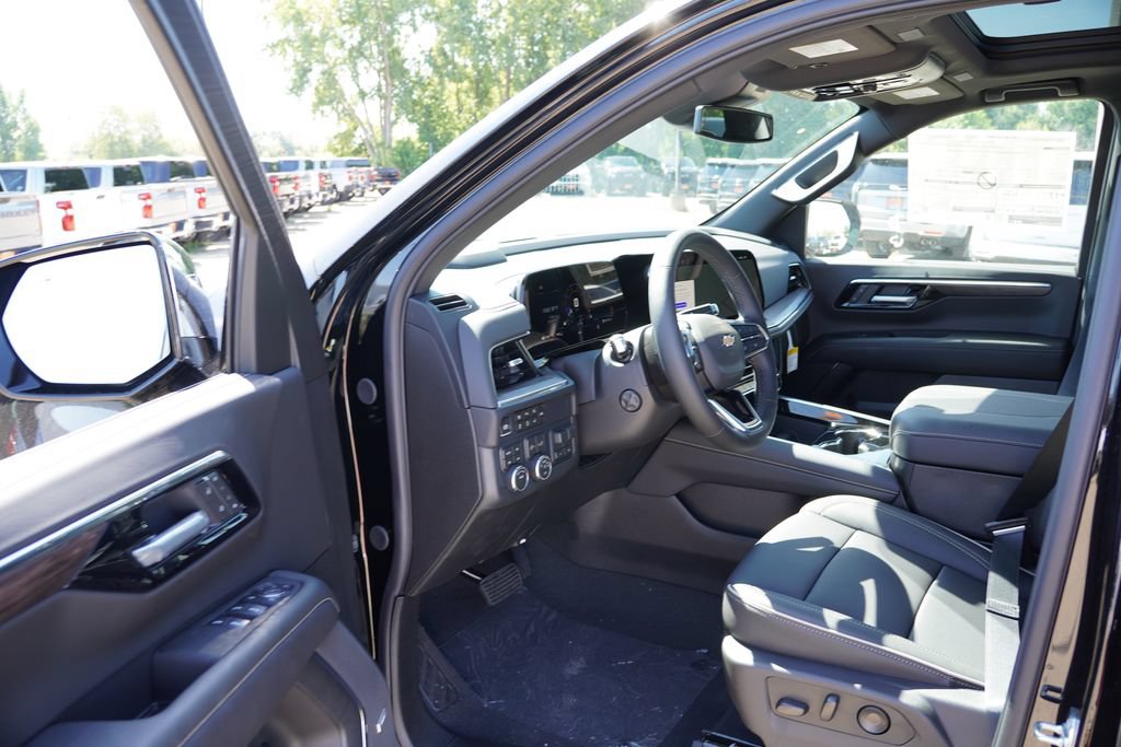 New 2026 Chevrolet Tahoe Premier w/ Sun And Tow Package AWD/4WD image 11