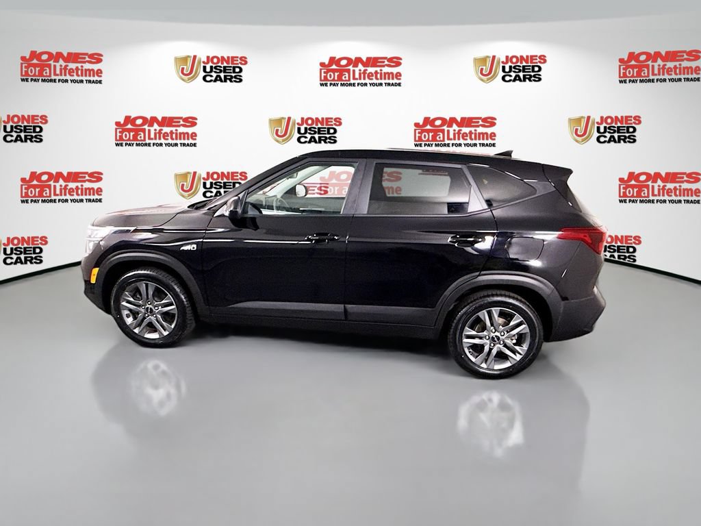 Certified 2023 Kia Seltos LX AWD/4WD image 14