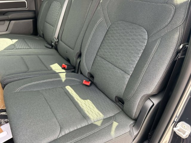 New 2027 RAM 1500 4x4 Crew Cab image 18