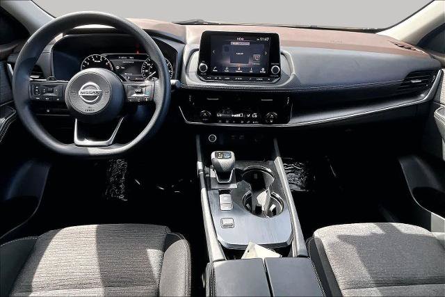 Certified 2021 Nissan Rogue SV FWD image 15