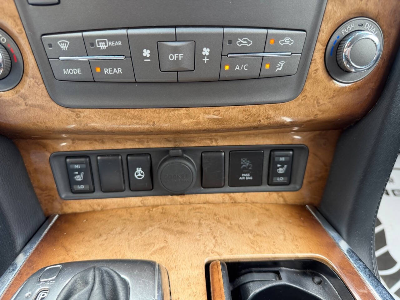 Used 2011 INFINITI QX56 4WD w/ Theater Pkg image 23