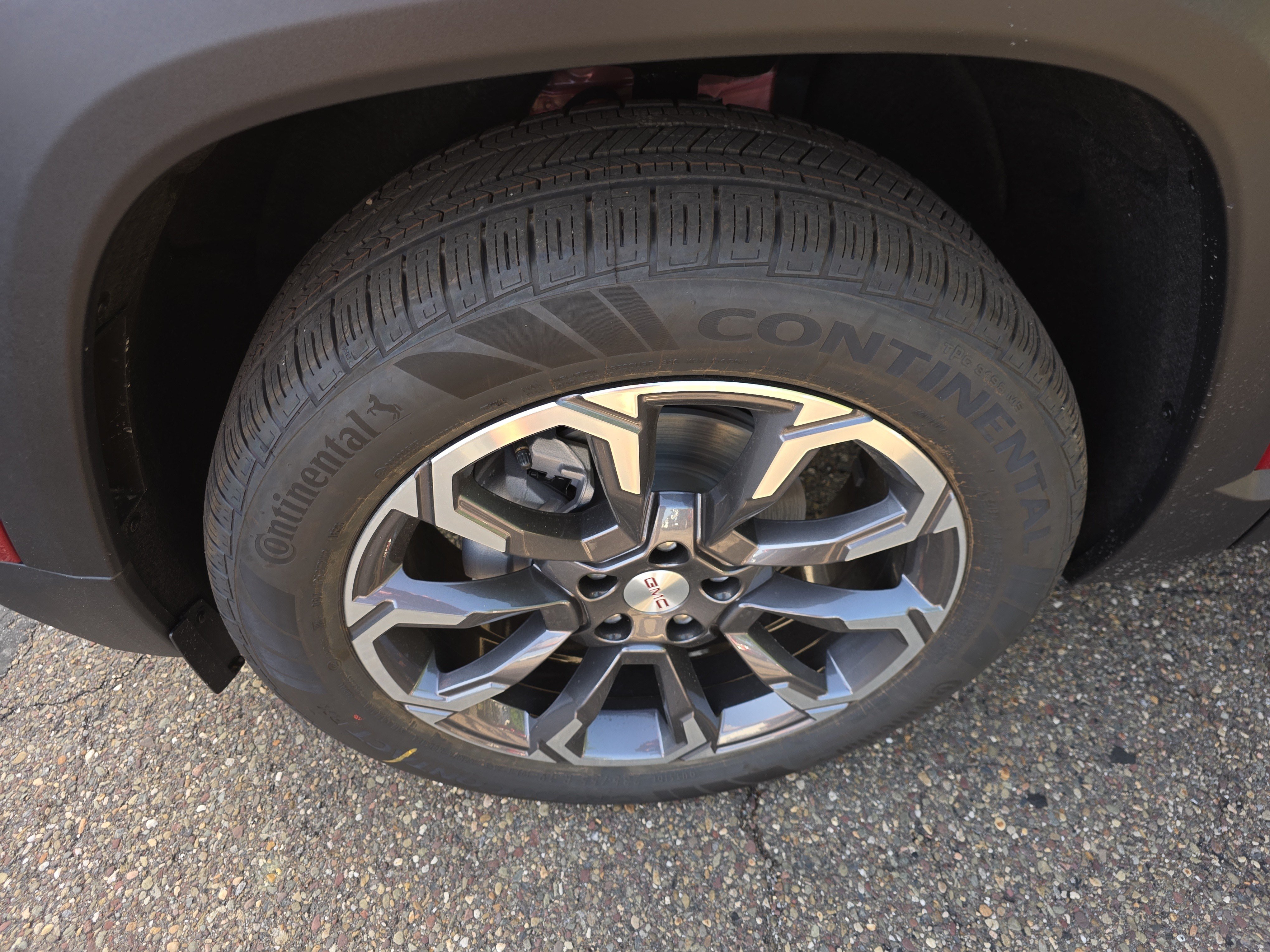 New 2026 GMC Terrain Elevation w/ Elevation Premium Package AWD/4WD image 12