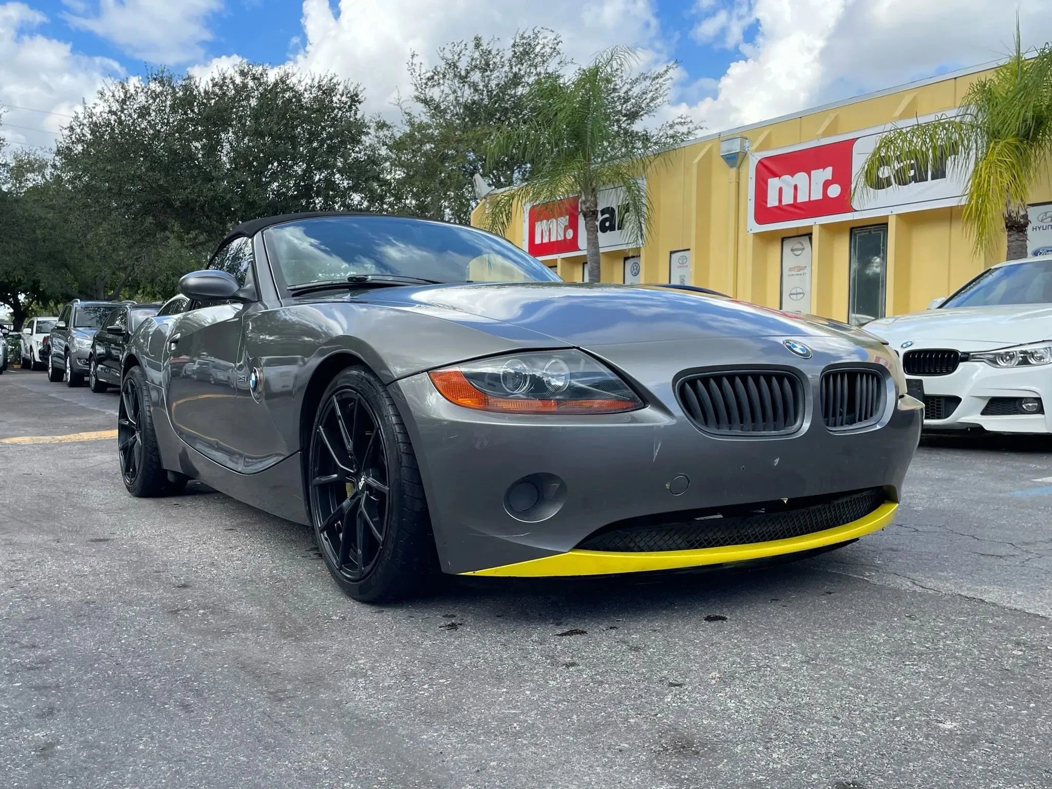 Used 2003 BMW Z4 2.5i RWD image 5